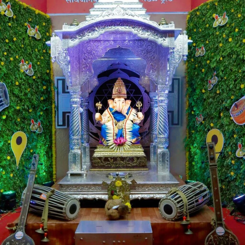 manache ganapati in pune-tambadi jogeshwari