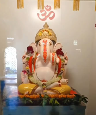 first dagadusheth halwai ganpati murti