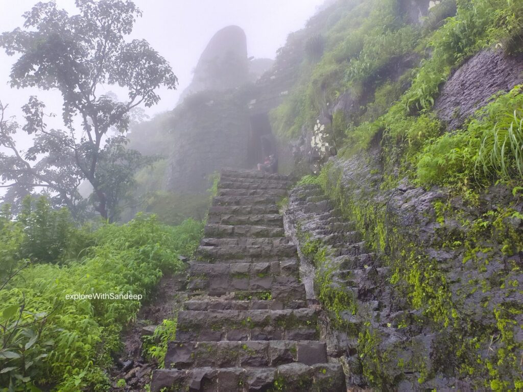 tikona fort stairs