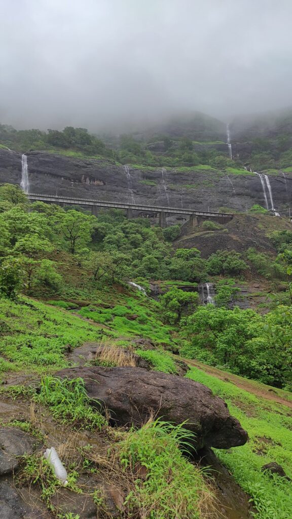 kp waterfall khopoli