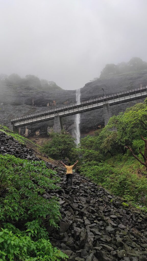 kp waterfall khopoli