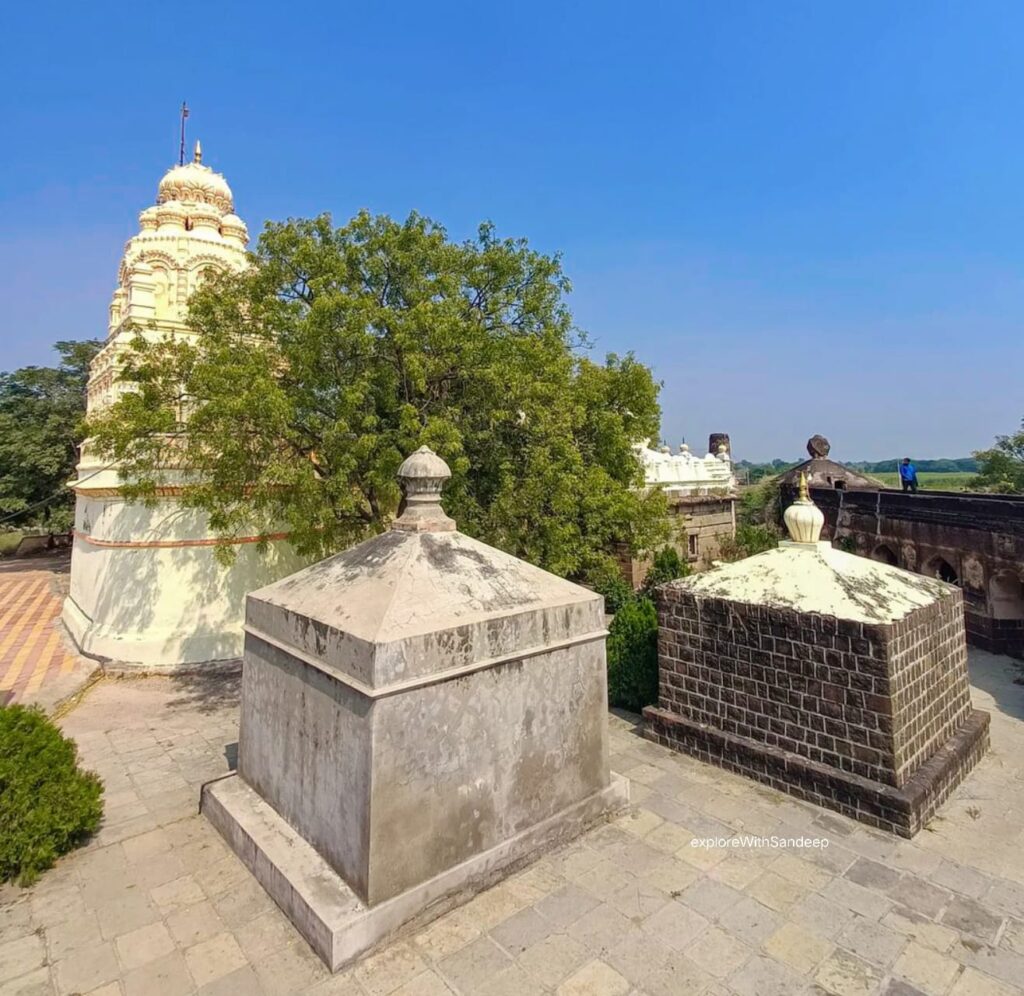 Pandeshwar Temple