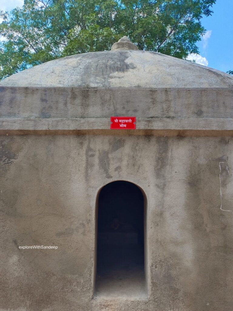 Pandeshwar Temple