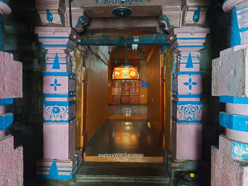 Pandeshwar Temple