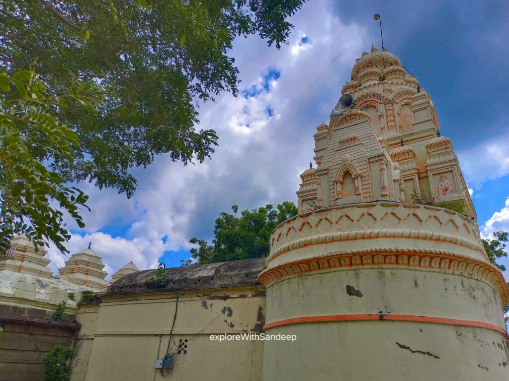 Pandeshwar Temple