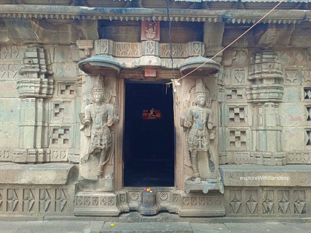 Pandeshwar Temple