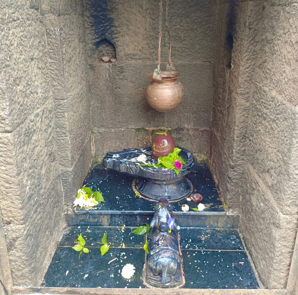 Moraya Gosavi Temple, Chinchwad