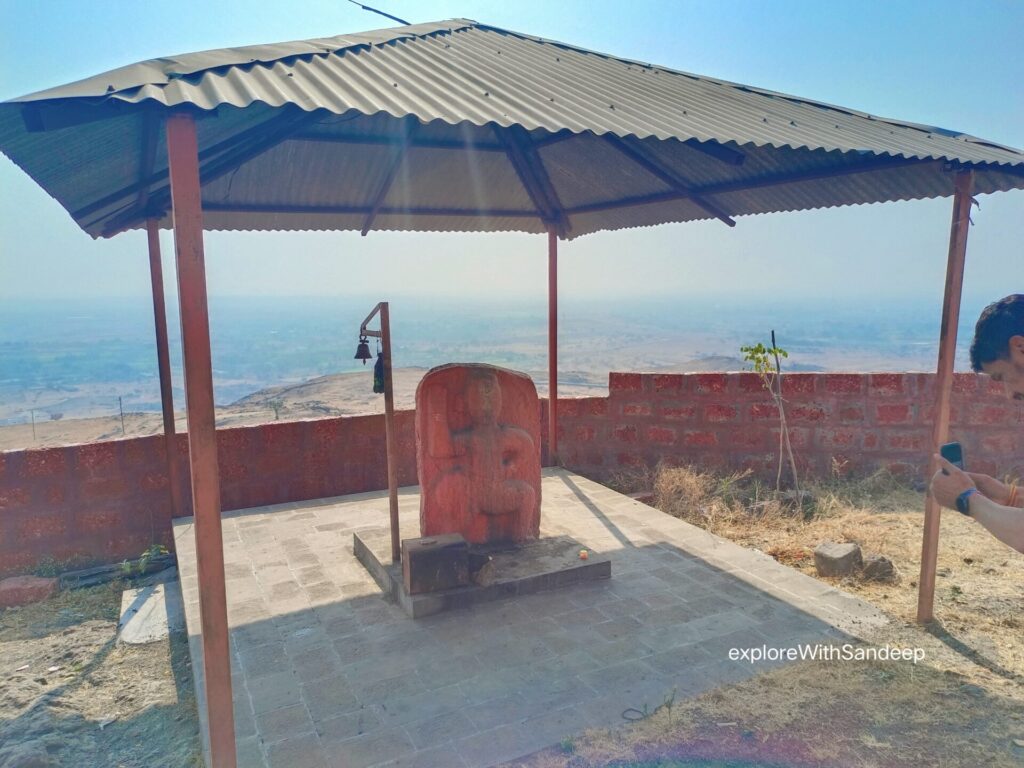 Dhawalgad fort