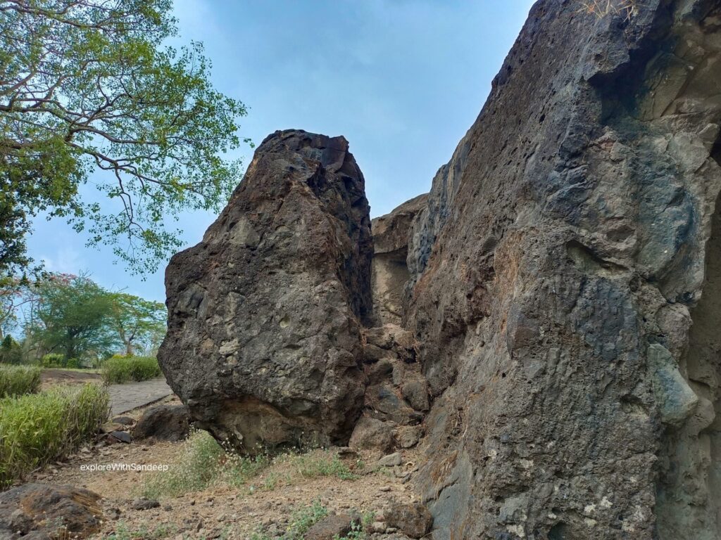 mahakali caves