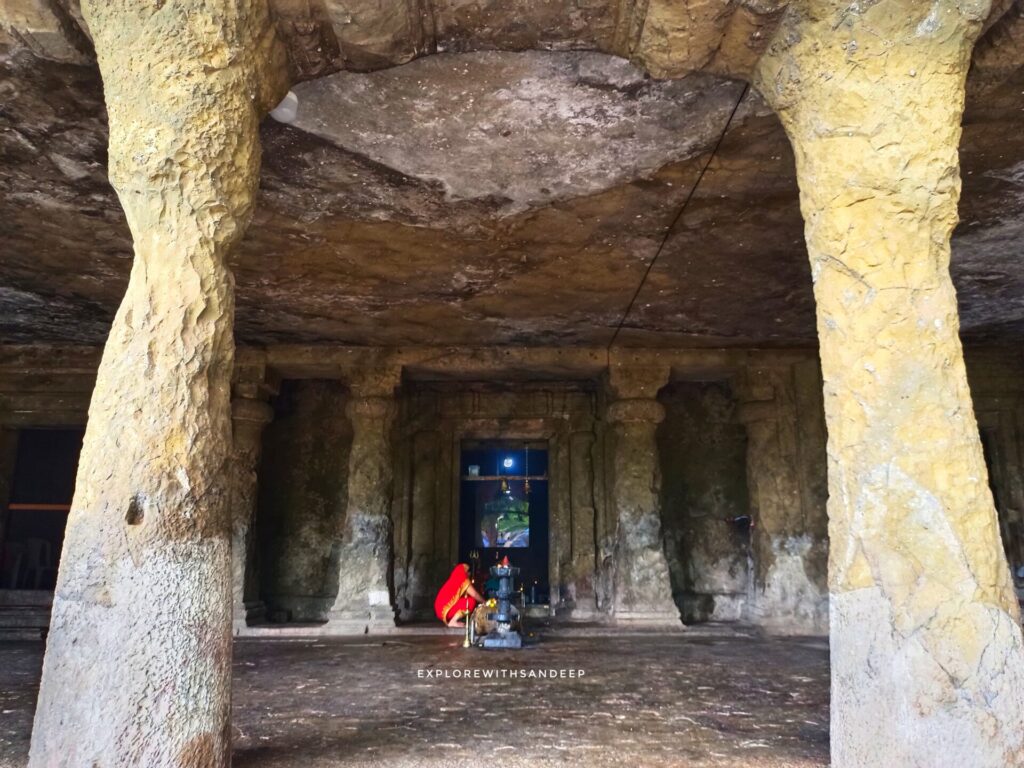 mandapeshwar caves