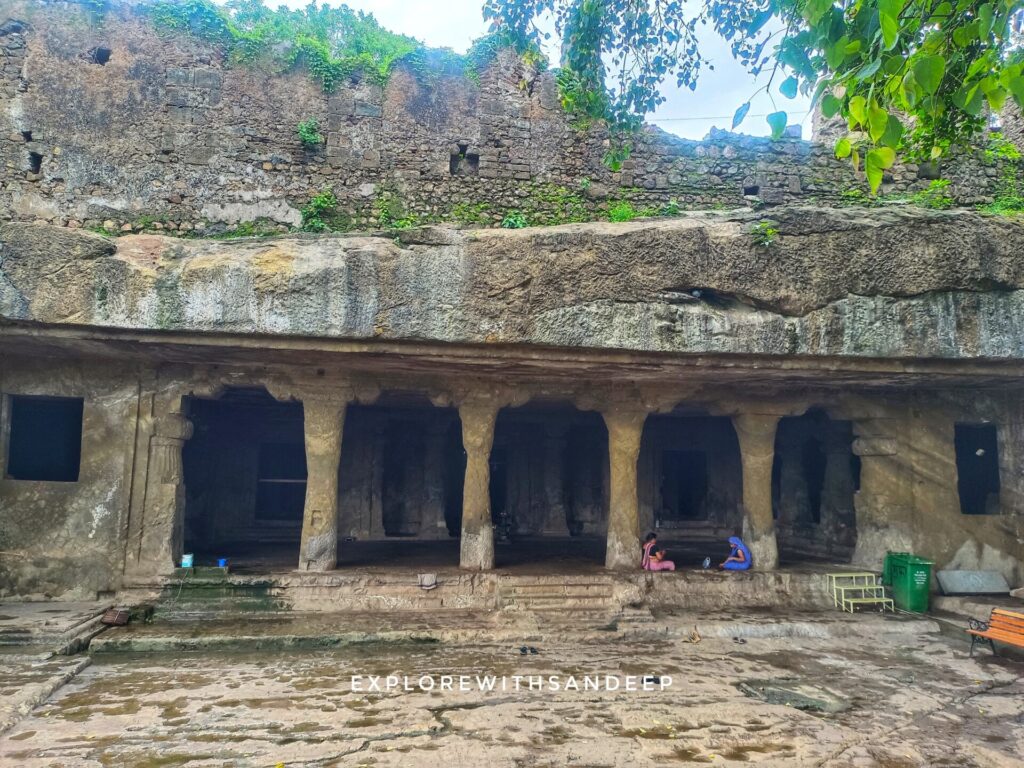mandapeshwar caves