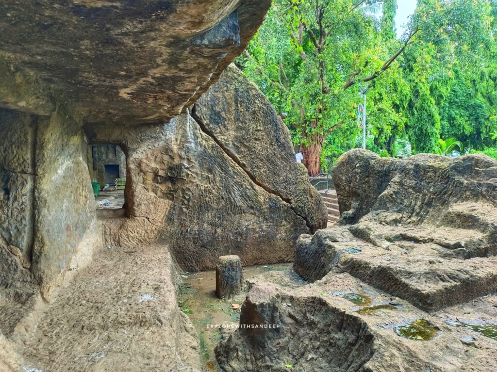 mandapeshwar caves