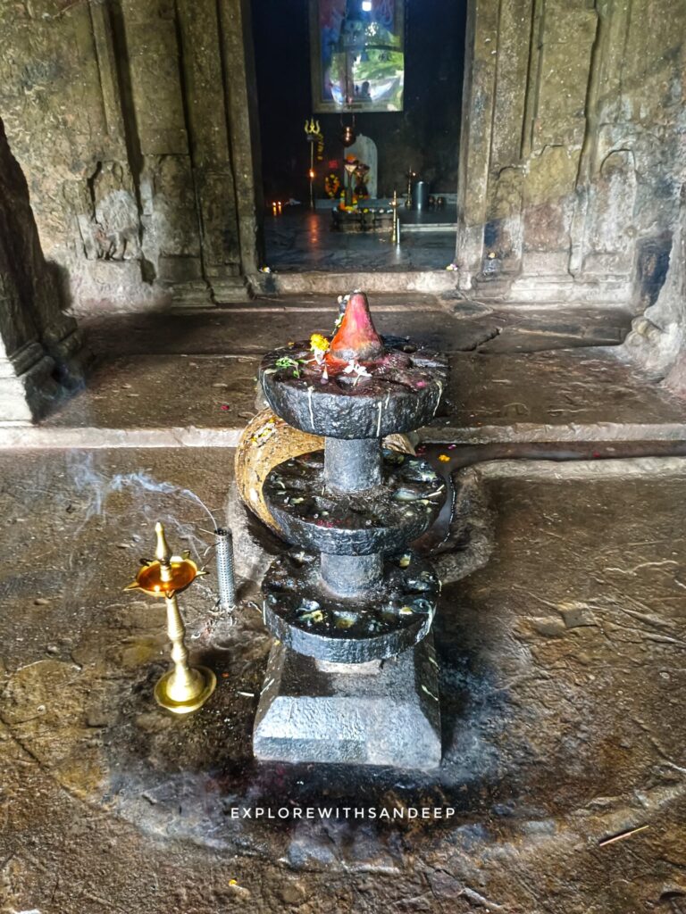 mandapeshwar caves