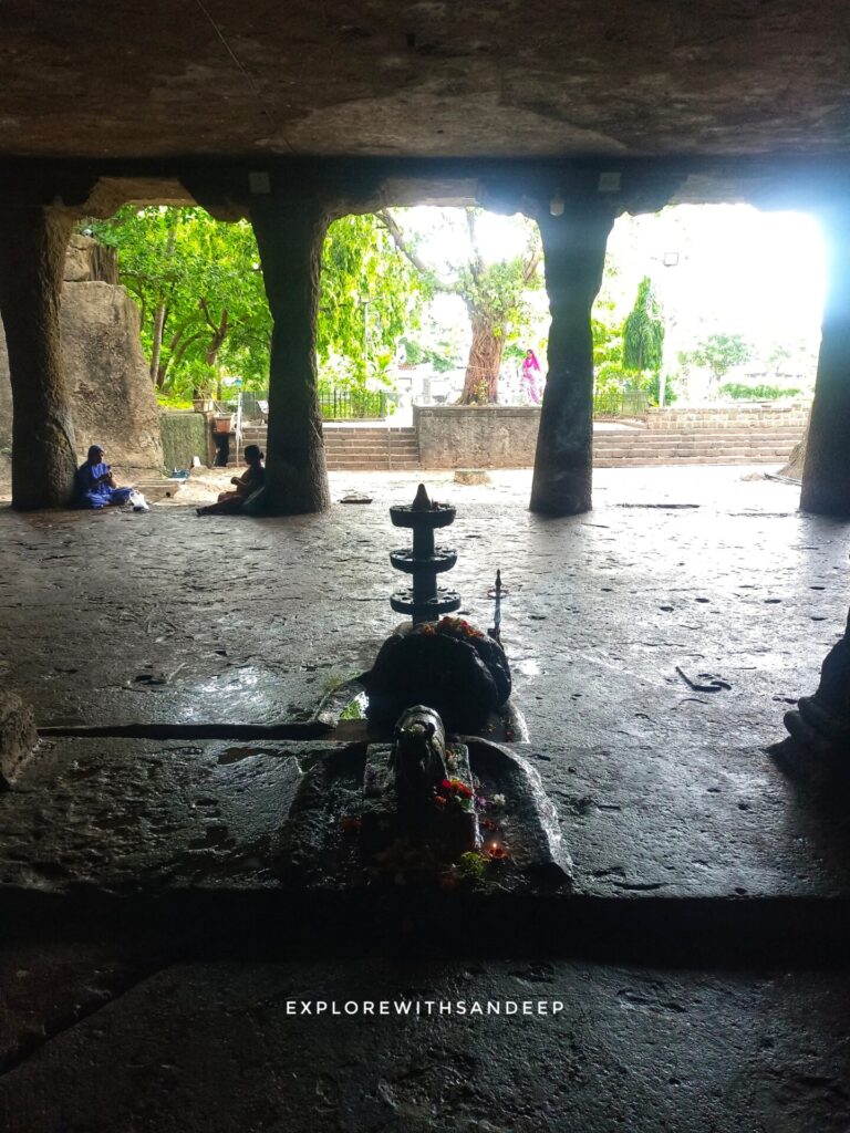 mandapeshwar caves