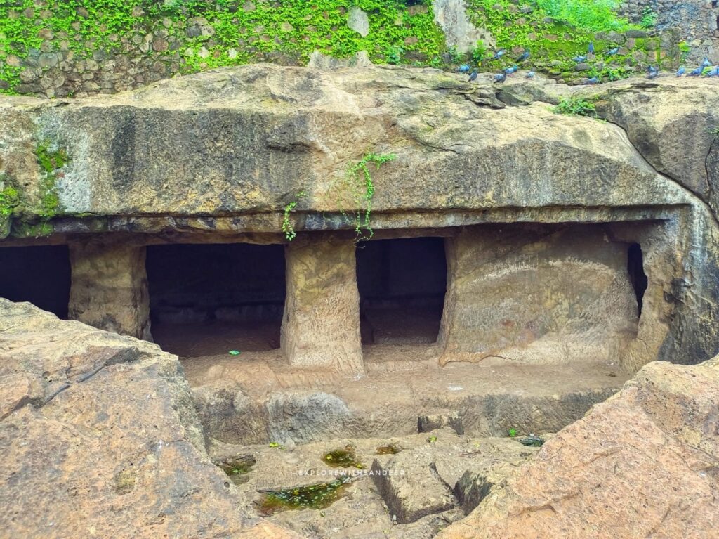 mandapeshwar caves