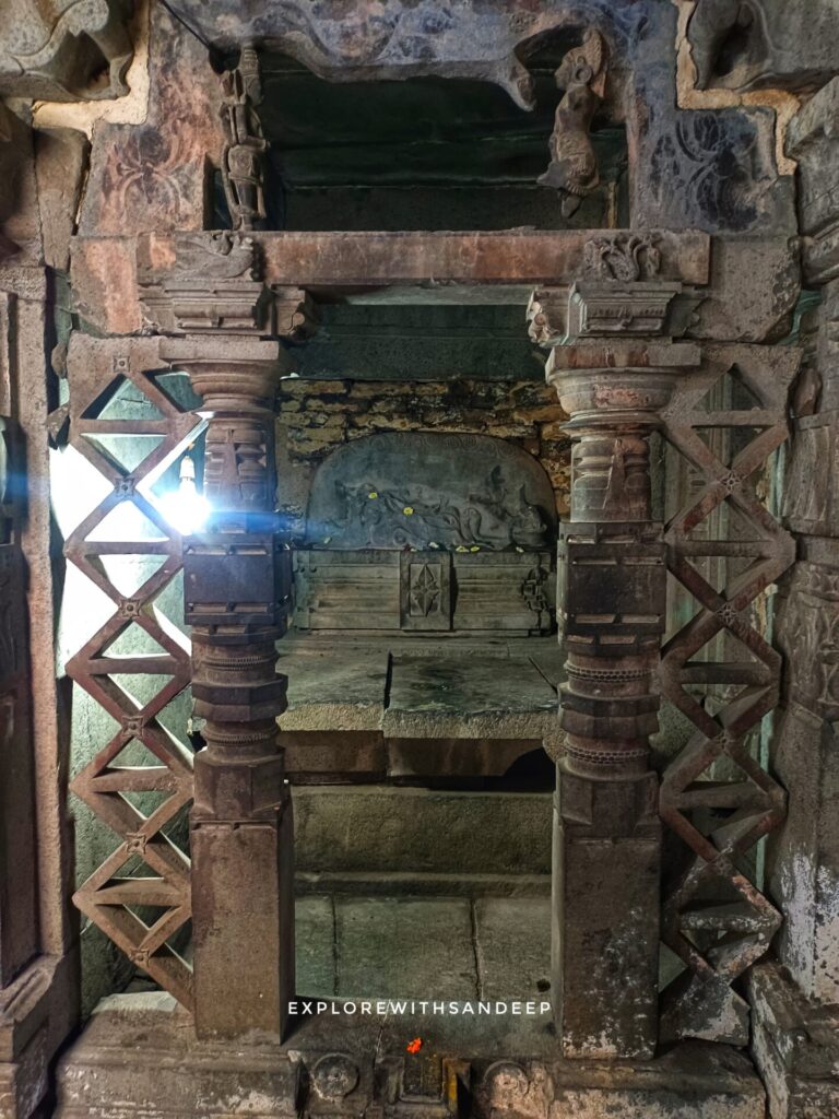Bhuleshwar Temple