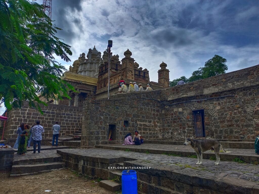 Bhuleshwar Temple