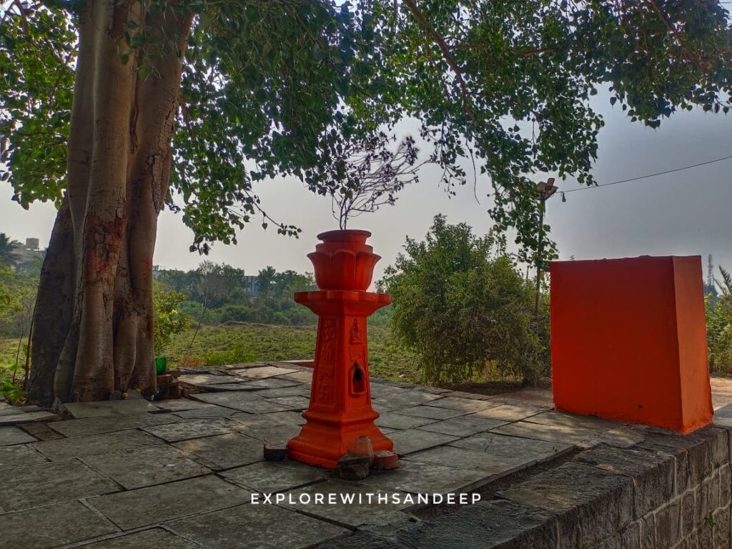 valmiki samadhi temple