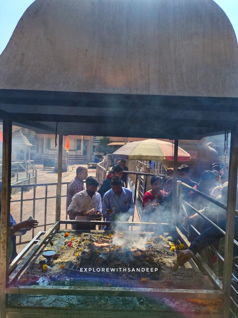 Pune to Chhatrapati Sambhaji Nagar