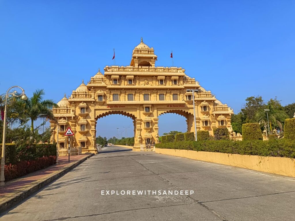 Pune to Chhatrapati Sambhaji Nagar