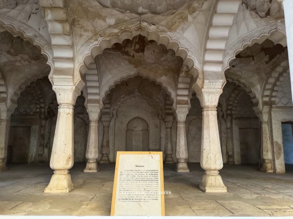 Pune to Chhatrapati Sambhaji Nagar