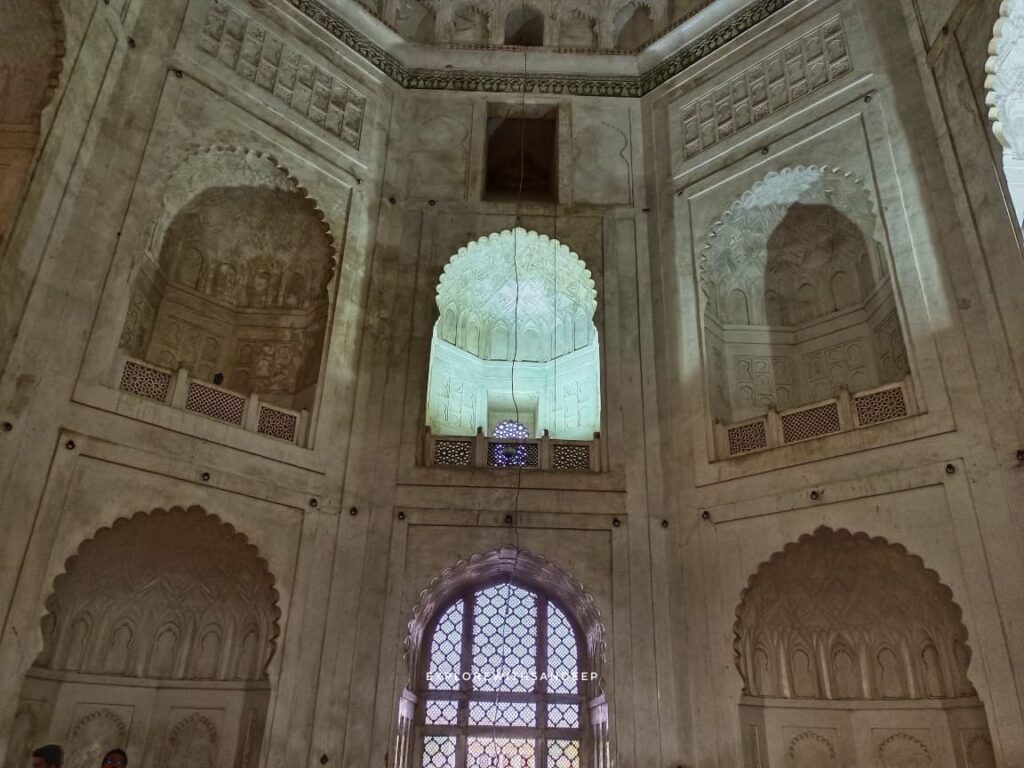 Pune to Chhatrapati Sambhaji Nagar