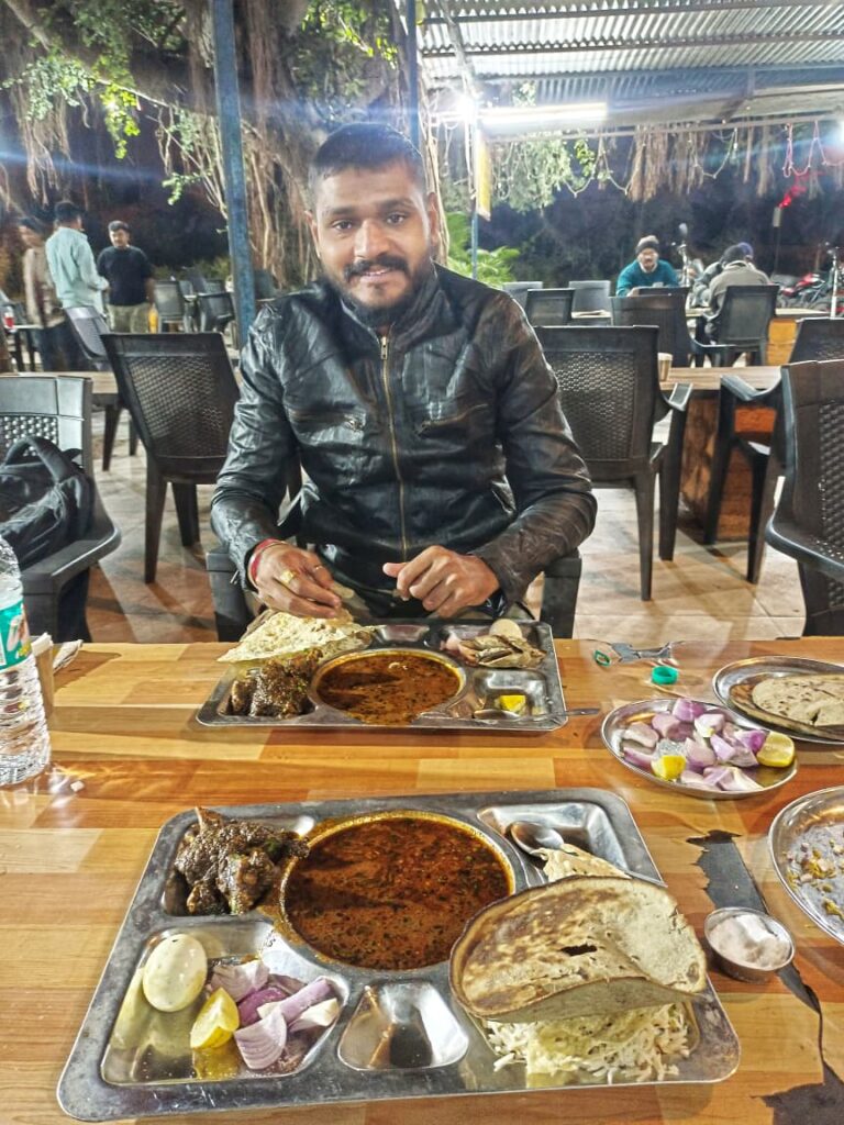 Pune to Chhatrapati Sambhaji Nagar