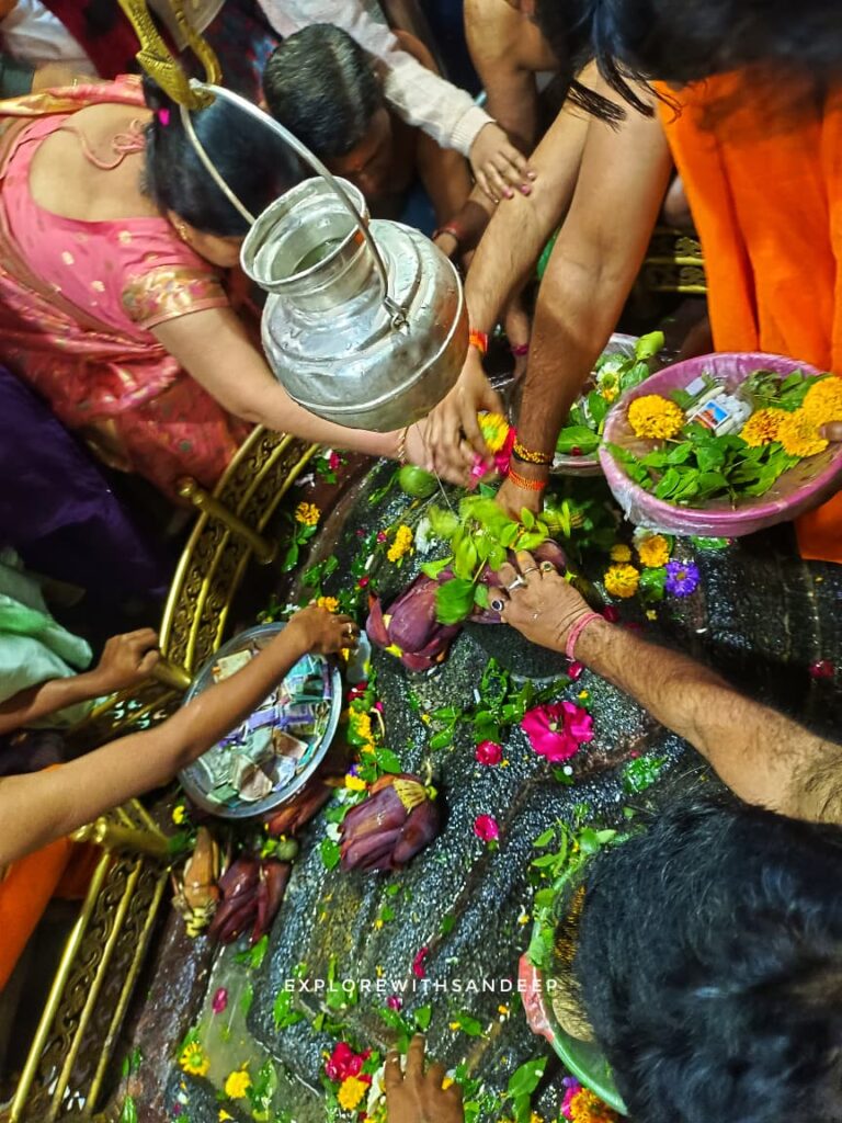 Pune to Chhatrapati Sambhaji Nagar