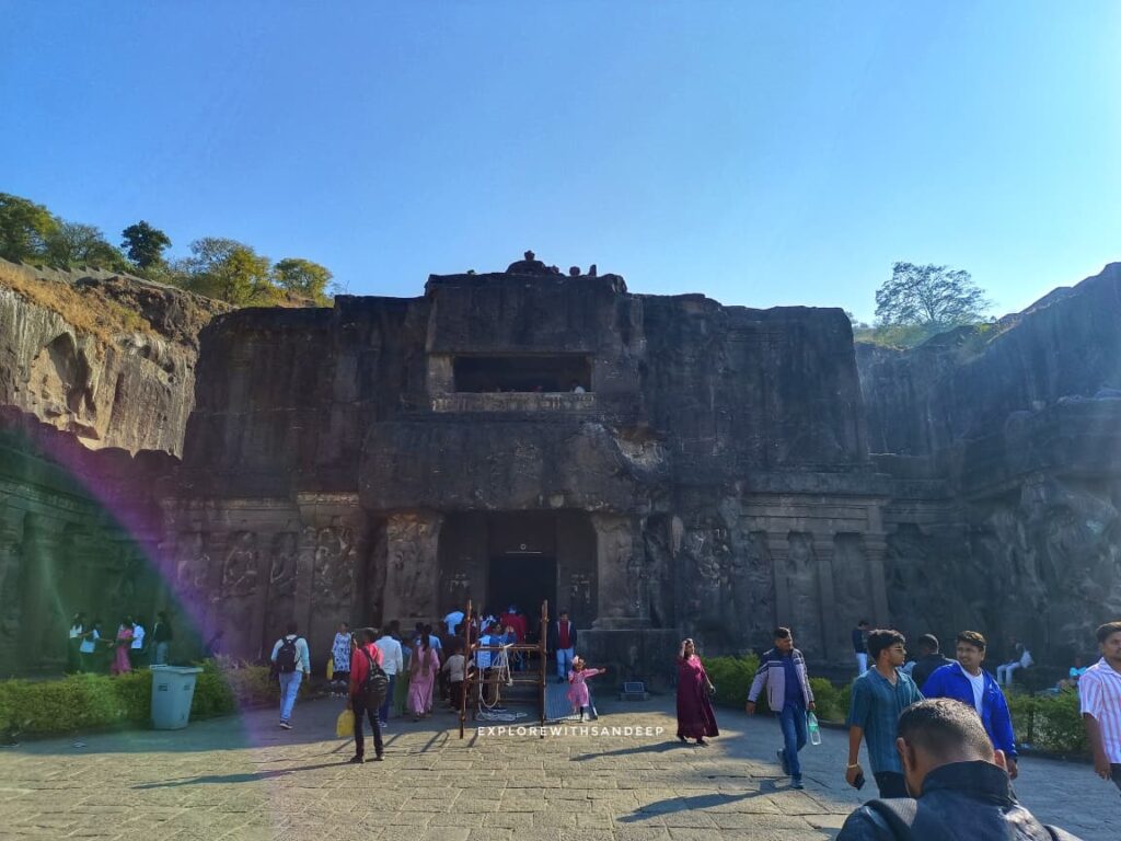 Pune to Chhatrapati Sambhaji Nagar