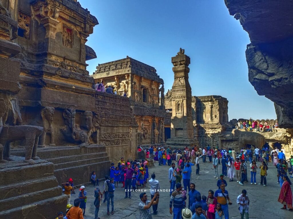 Pune to Chhatrapati Sambhaji Nagar